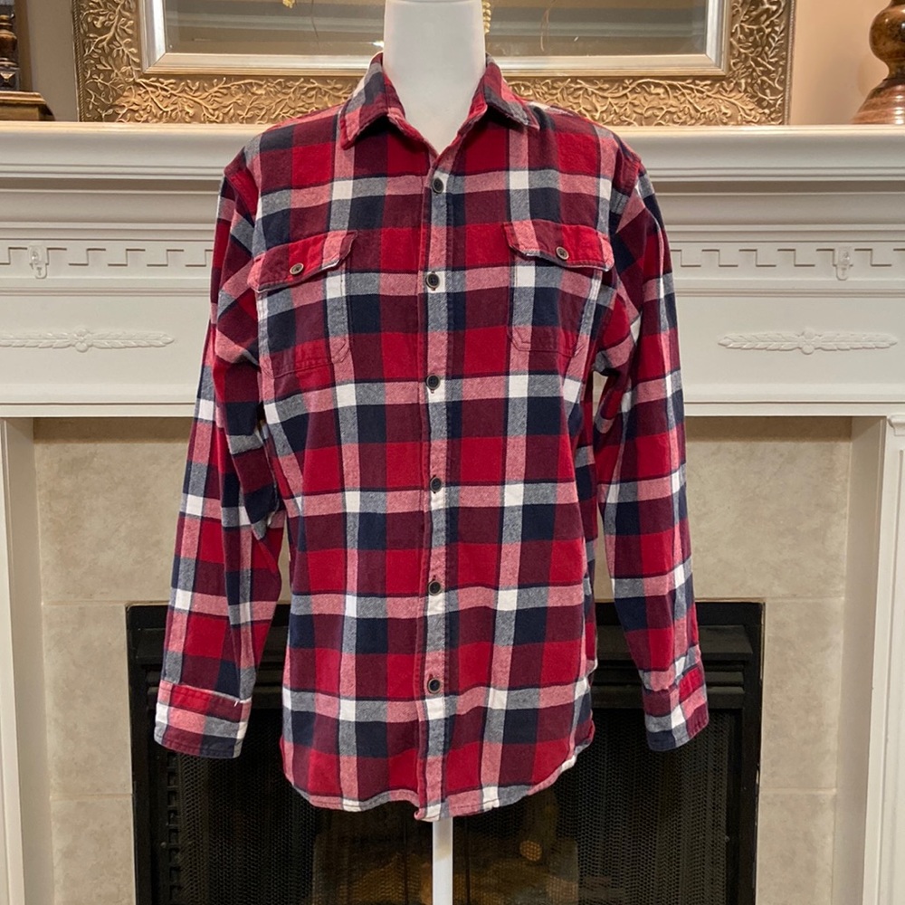 Jachs Mfg Co. Red and Black Long Sleeve Flannel